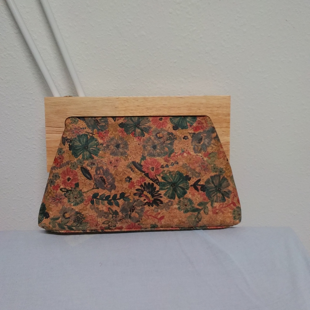 Elegant Floral Clutch with Wooden Accent